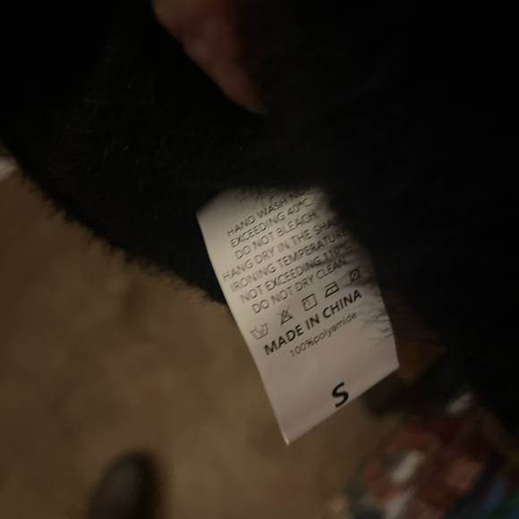 Black and White Dog Sweater men’s Dalmatian soft long crewneck NWOT - Picture 3 of 4